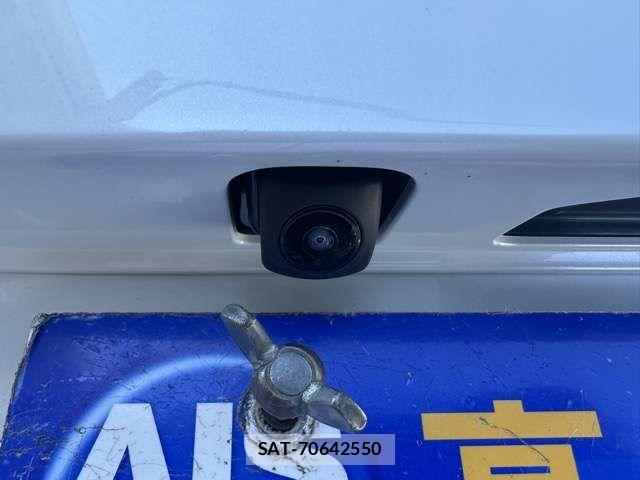 Honda N BOX CUSTOM 2026-05 8037114-7