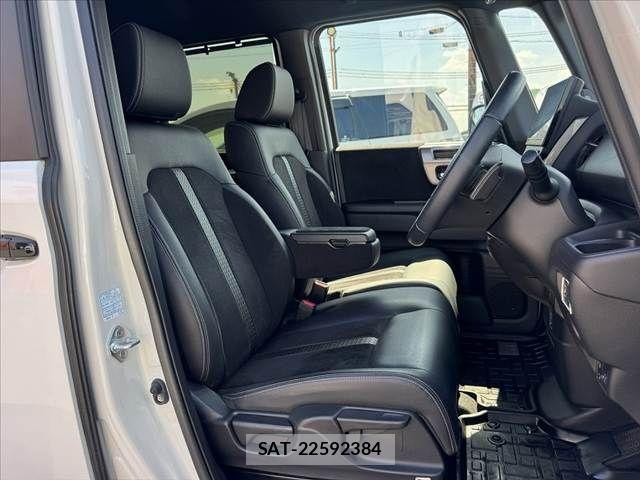 Honda N BOX CUSTOM 2023-07 8037128-15