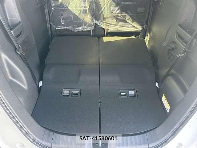 Honda N BOX CUSTOM 2026-05 8037115-11
