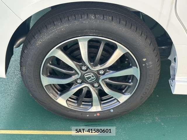 Honda N BOX CUSTOM 2026-05 8037115-13