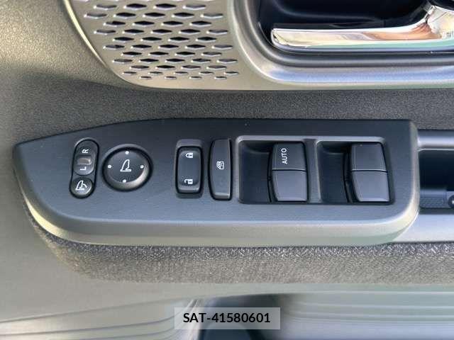 Honda N BOX CUSTOM 2026-05 8037115-14
