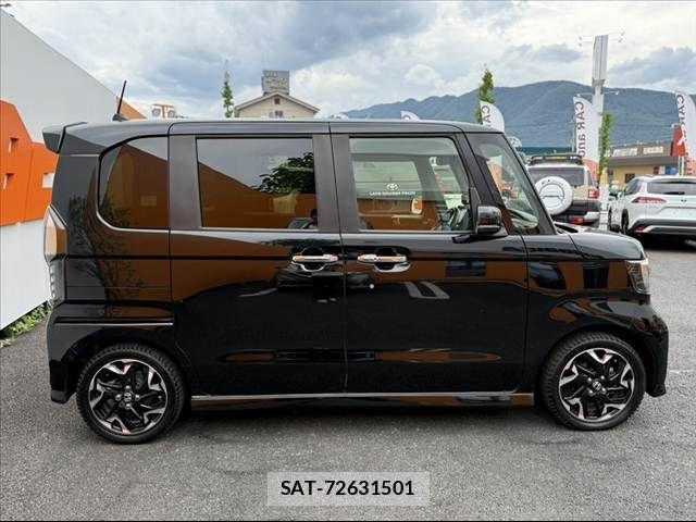 Honda N BOX CUSTOM 2018-10 8037180-11