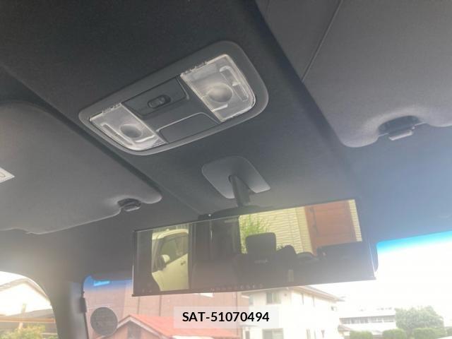 Honda N BOX CUSTOM 2018-02 8037185-21