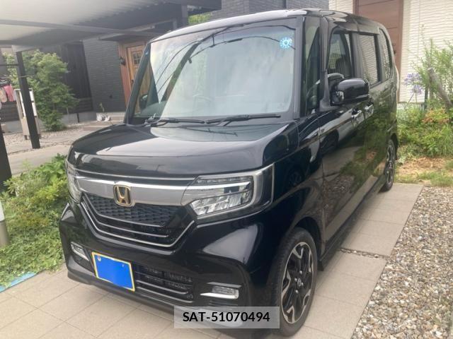 Honda N BOX CUSTOM 2018-02 8037185-2