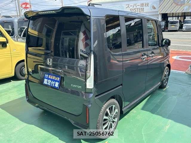 Honda N BOX CUSTOM 2026-03 8037131-12