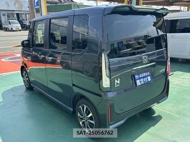 Honda N BOX CUSTOM 2026-03 8037131-3