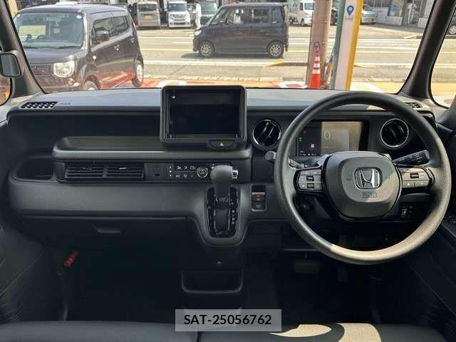 Honda N BOX CUSTOM 2026-03 8037131-7
