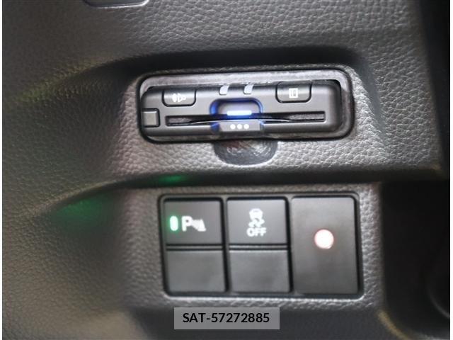 Honda N BOX CUSTOM 2021-11 8037112-7