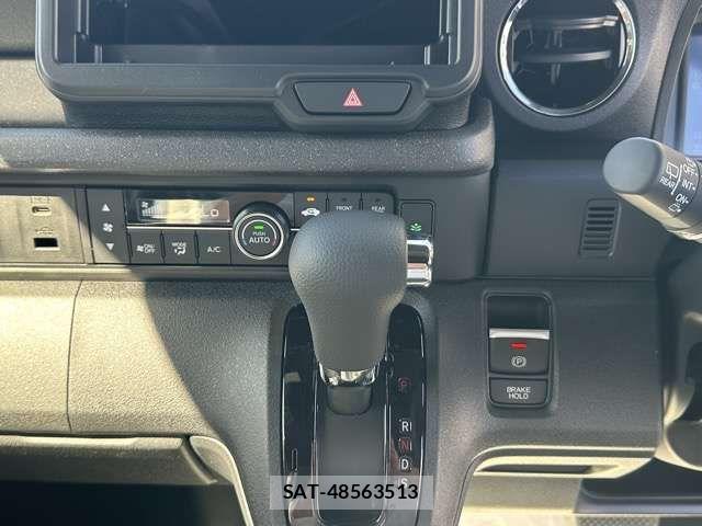 Honda N BOX CUSTOM 2026-05 8037117-17