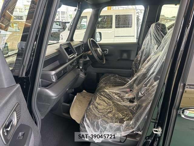 Honda N BOX CUSTOM 2026-05 8037126-2