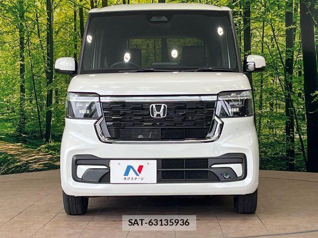 Honda N BOX CUSTOM 2025-09 8037133-13