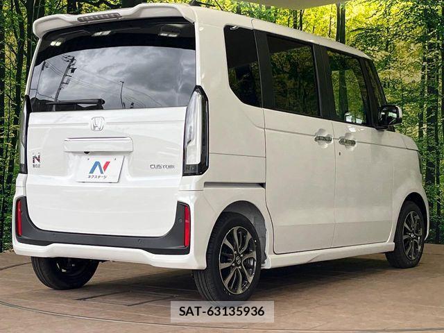 Honda N BOX CUSTOM 2025-09 8037133-16