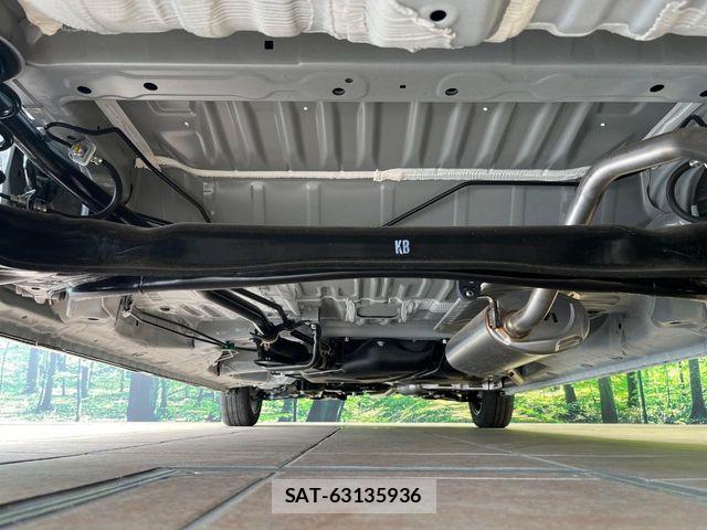 Honda N BOX CUSTOM 2025-09 8037133-18