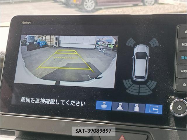 Honda N BOX CUSTOM 2024-03 8074883-11