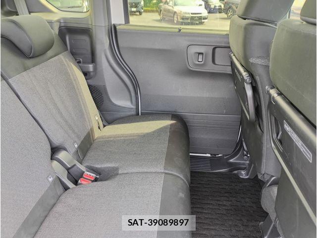 Honda N BOX CUSTOM 2024-03 8074883-19