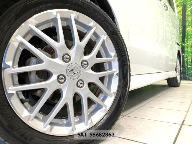Honda N BOX CUSTOM 2021-06 8074866-13