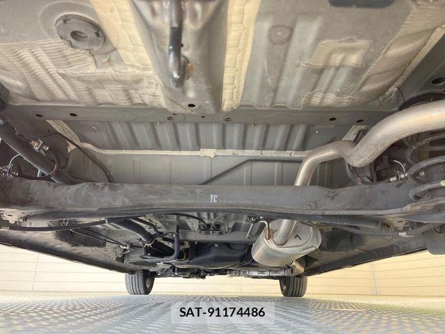 Honda N BOX CUSTOM 2018-02 8074873-18