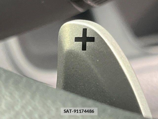 Honda N BOX CUSTOM 2018-02 8074873-5