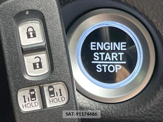 Honda N BOX CUSTOM 2018-02 8074873-6