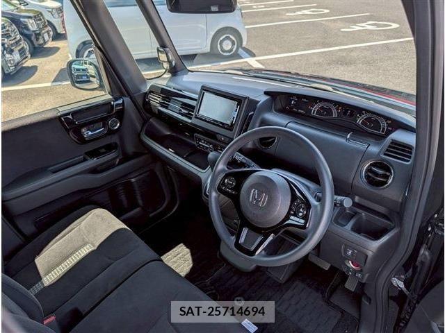 Honda N BOX CUSTOM 2023-01 8074867-12