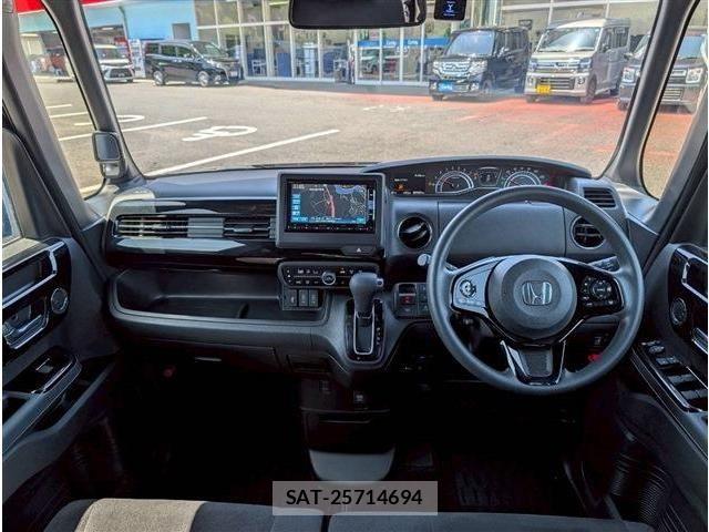 Honda N BOX CUSTOM 2023-01 8074867-13
