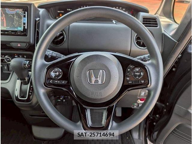 Honda N BOX CUSTOM 2023-01 8074867-17
