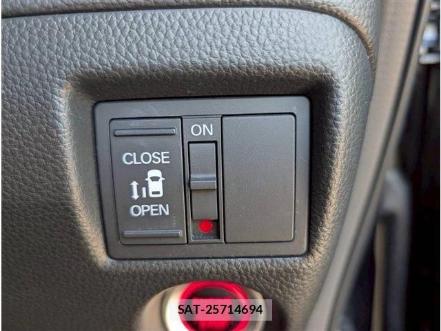 Honda N BOX CUSTOM 2023-01 8074867-29
