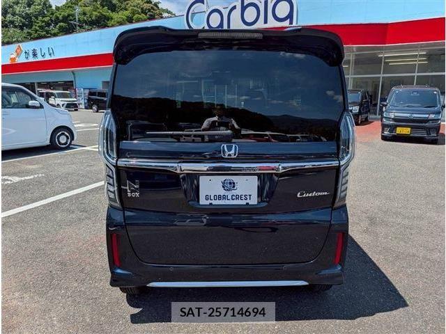 Honda N BOX CUSTOM 2023-01 8074867-6