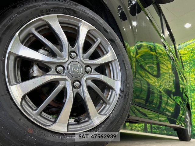 Honda N BOX CUSTOM 2021-02 8074863-12