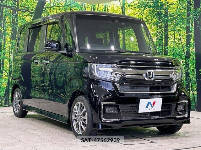Honda N BOX CUSTOM 2021-02 8074863-15