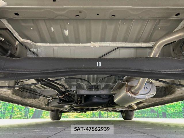 Honda N BOX CUSTOM 2021-02 8074863-18