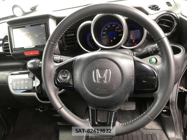 Honda N BOX CUSTOM 2013-11 8074901-9