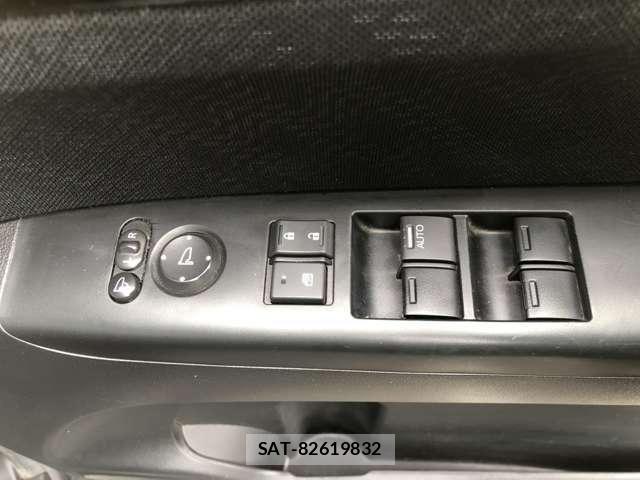 Honda N BOX CUSTOM 2013-11 8074901-13