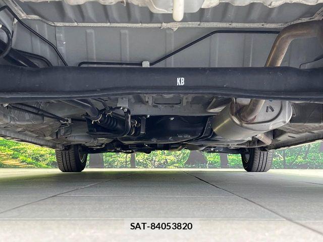 Honda N BOX CUSTOM 2022-01 8074876-18