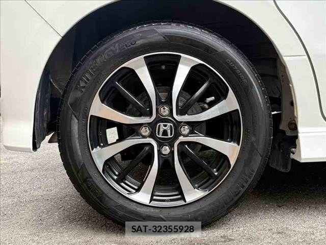 Honda N BOX CUSTOM 2019-07 8074886-16