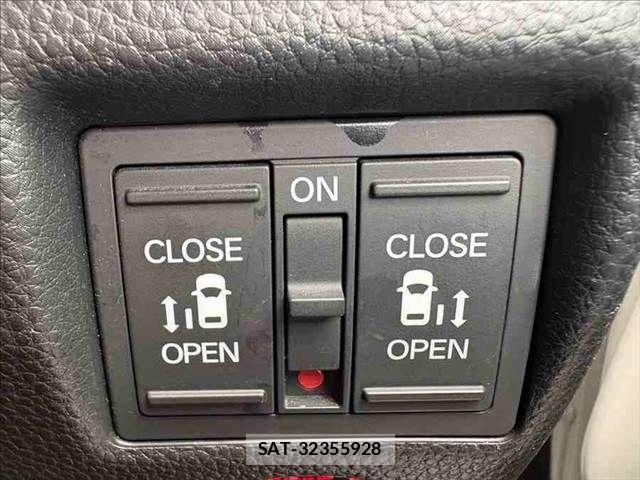 Honda N BOX CUSTOM 2019-07 8074886-7