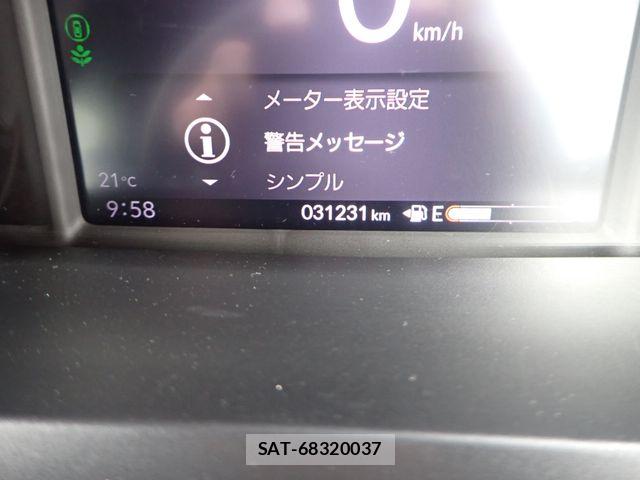 Honda N BOX CUSTOM 2024-03 8074845-13