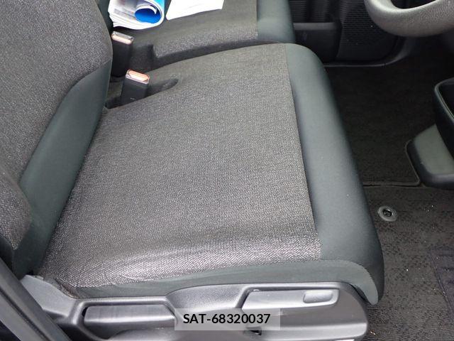 Honda N BOX CUSTOM 2024-03 8074845-20