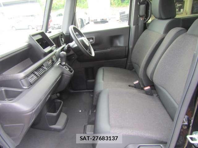 Honda N BOX CUSTOM 2025-10 8074846-22