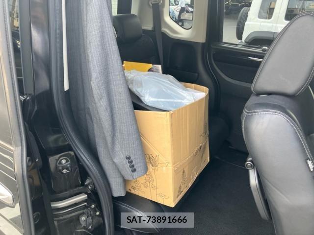 Honda N BOX CUSTOM 2016-03 8074903-16