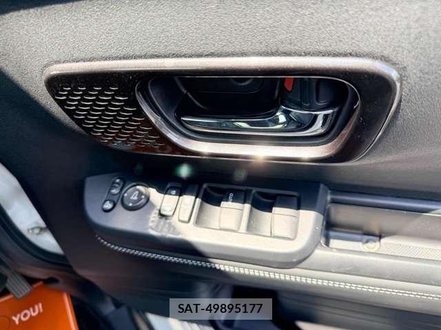 Honda N BOX CUSTOM 2024-01 8074856-15