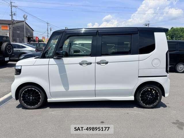 Honda N BOX CUSTOM 2024-01 8074856-3