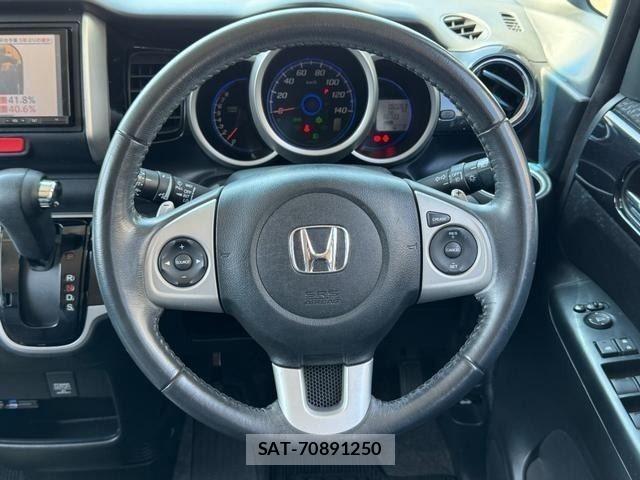 Honda N BOX CUSTOM 2014-02 8074896-11