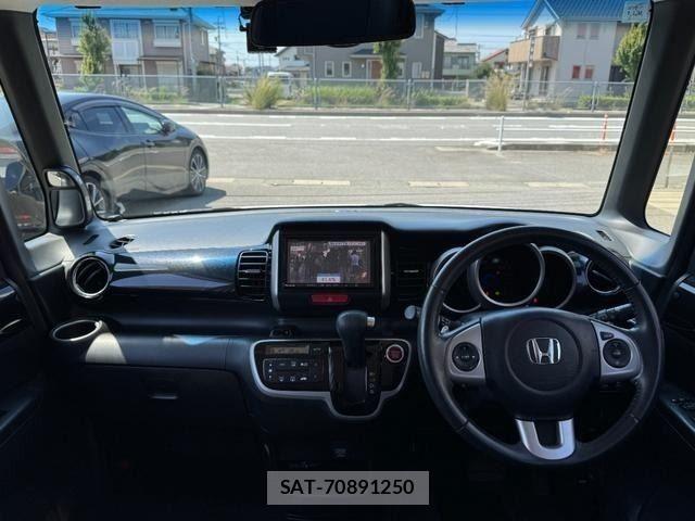Honda N BOX CUSTOM 2014-02 8074896-1