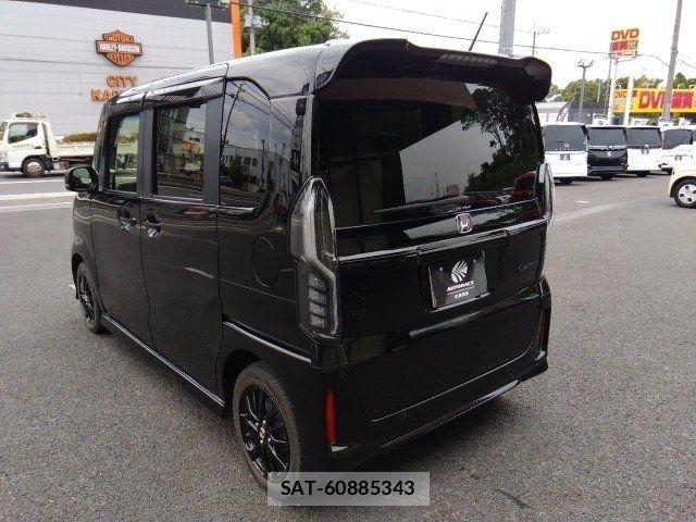 Honda N BOX CUSTOM 2022-02 8074874-17