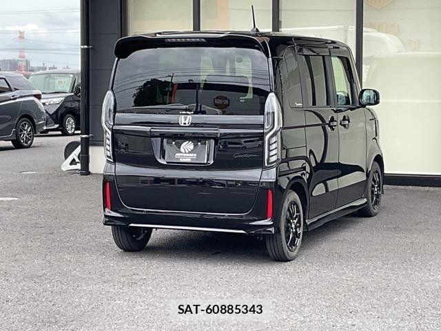 Honda N BOX CUSTOM 2022-02 8074874-2