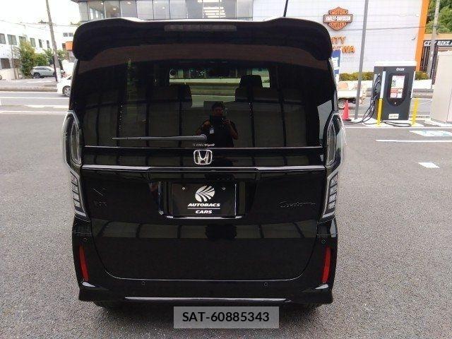 Honda N BOX CUSTOM 2022-02 8074874-4
