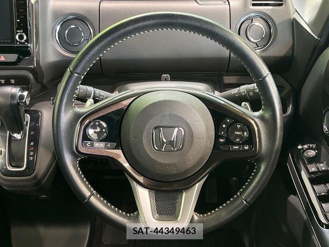 Honda N BOX CUSTOM 2017-10 8073339-10