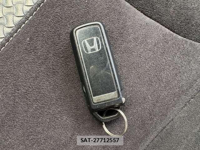 Honda N BOX CUSTOM 2021-09 8074892-16