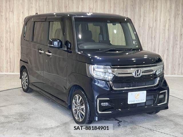 Honda N BOX CUSTOM 2023-12 8074869-10